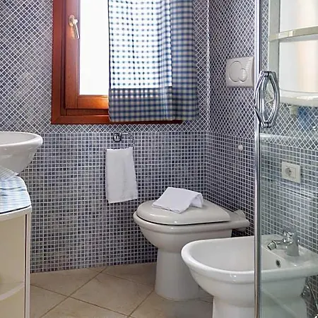 Sanpietroburgo 22 * أولبيا