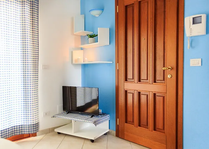 Sanpietroburgo 22 * Olbia